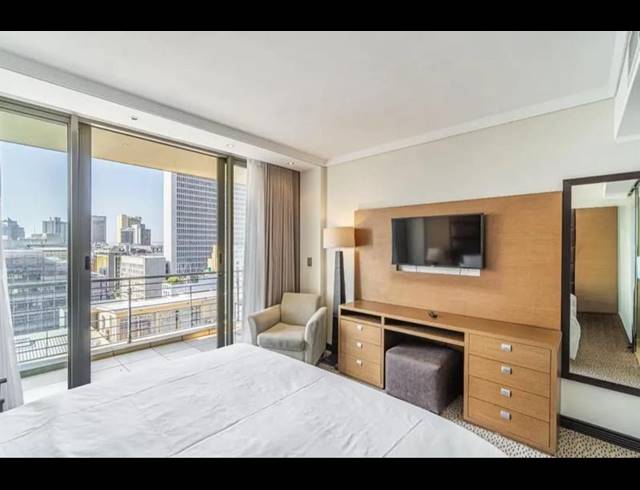 0 BEDROOM APARTMENT FOR SALE IN CAPE TOWN CITY CENTRE